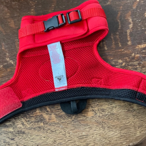 INCREDIBLES HARNESS PET HALLOWEEN COSTUME SIZE SMALL NEW BY DISNEY - Picture 6 of 6